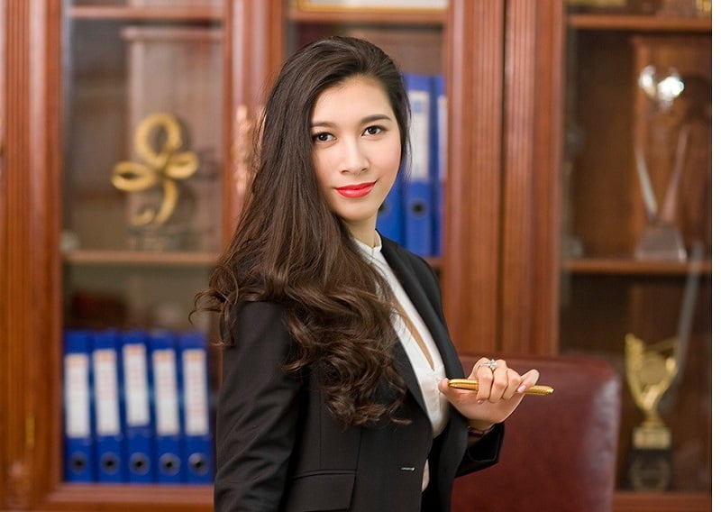 Thông tin về CEO Hoàng Minh Thủy Thông tin về CEO Hoàng Minh Thủy