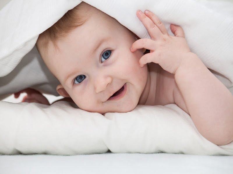 Chiêm bao thấy bé trai là tốt hay xấu Chiêm bao thấy bé trai là tốt hay xấu